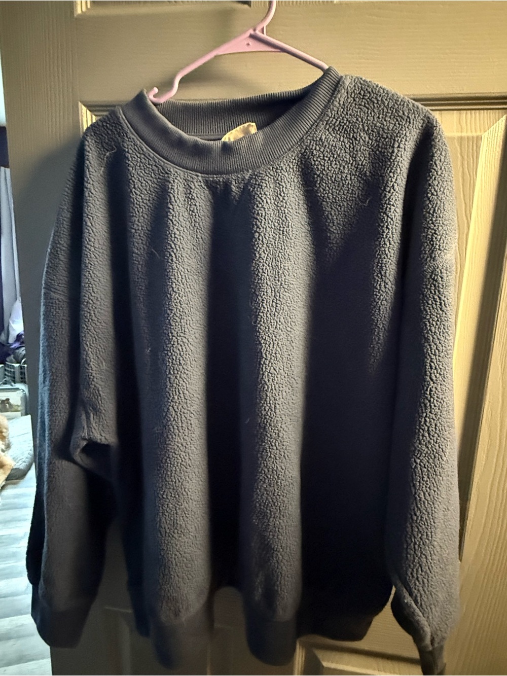 Universal Thread Men's Crewneck Sweater - Charcoal